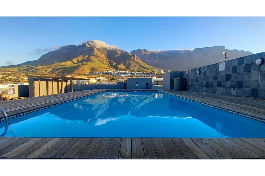 1 Bedroom Property for Sale in Zonnebloem Western Cape